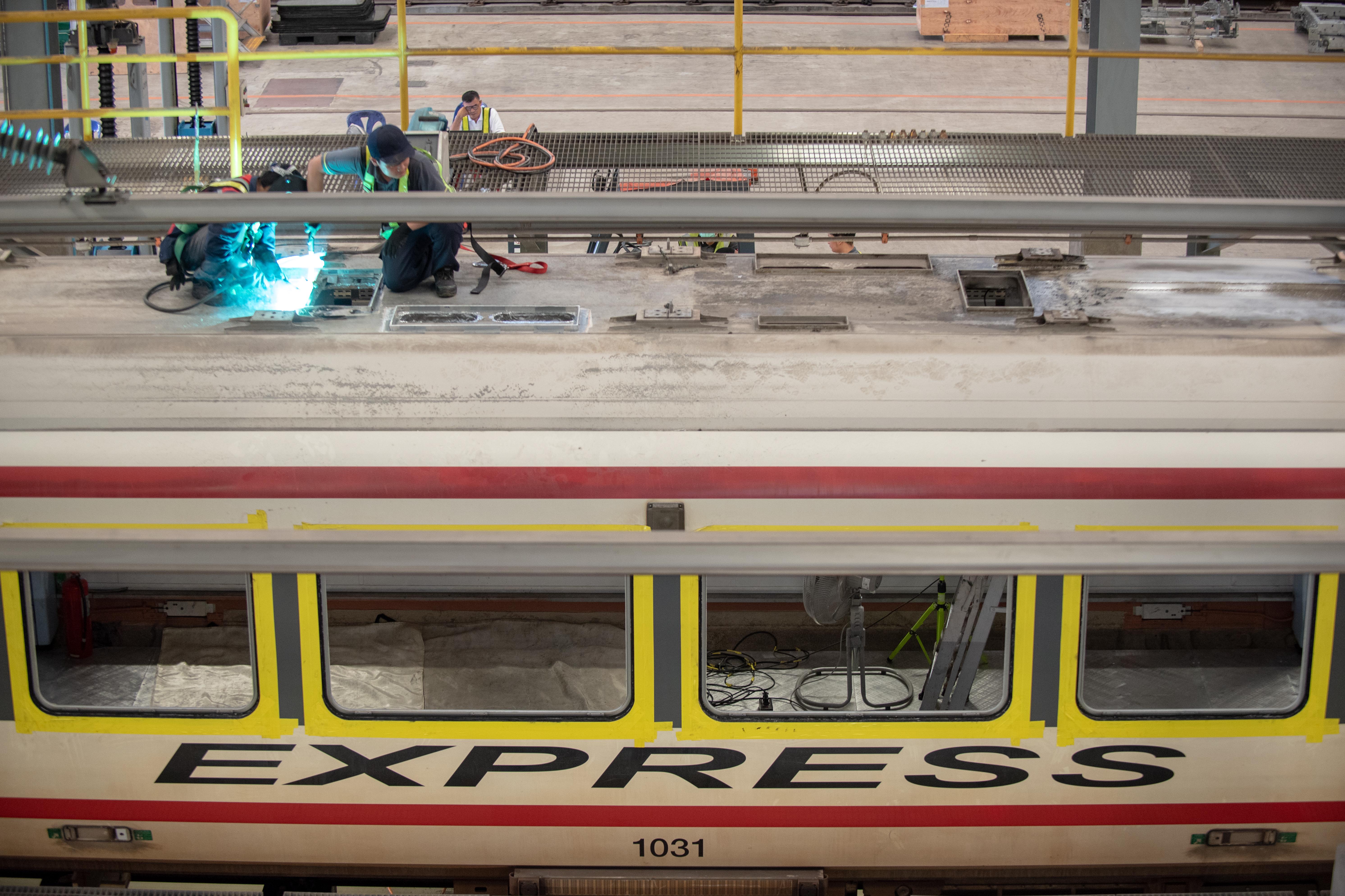 Electric Train (Airport link)
