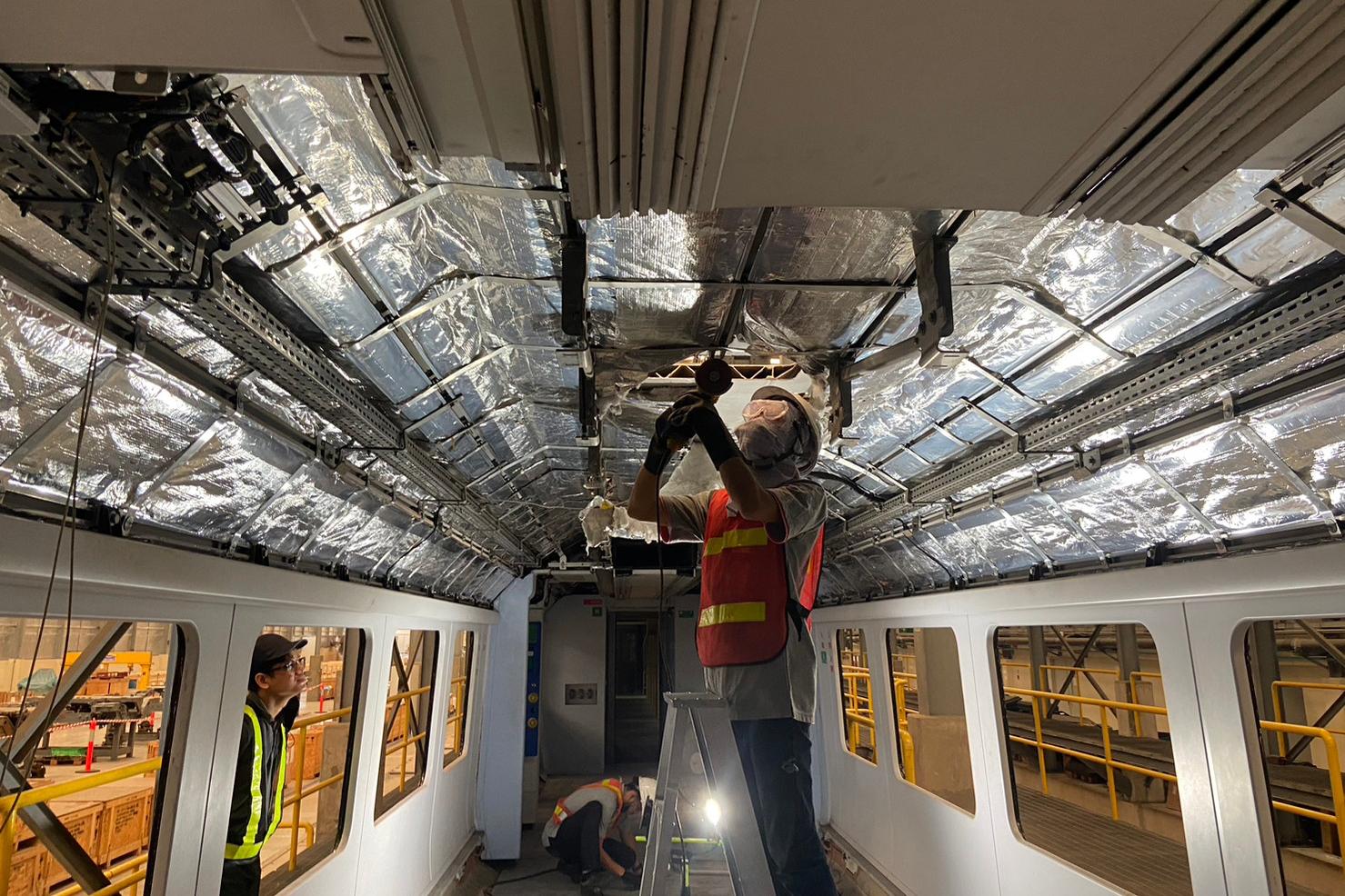 Electric Train (Airport link)